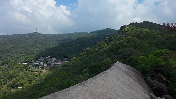 DJI_20250903104025_0006_D - Trim_2025-09-15_21-09-12_截图.jpg