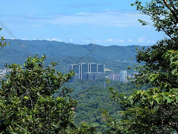 2025-09-05土庫岳