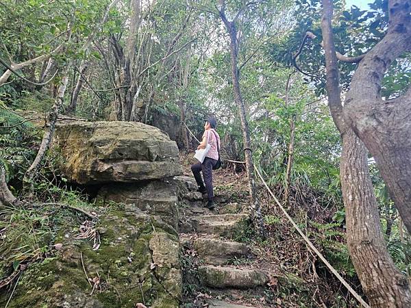 2025-09-28五堵獅頭山