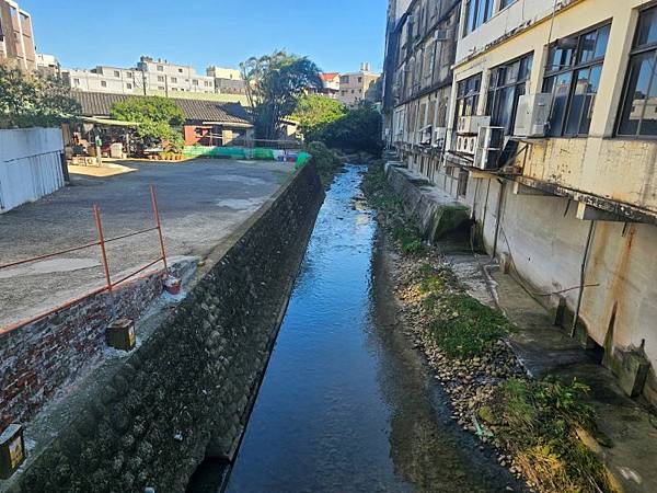 2025-11-22龍潭大池繞一圈