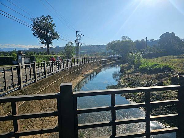 2025-11-22龍潭大池繞一圈