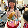 LINE_ALBUM_女兒六歲生日快樂_240122_3.jpg