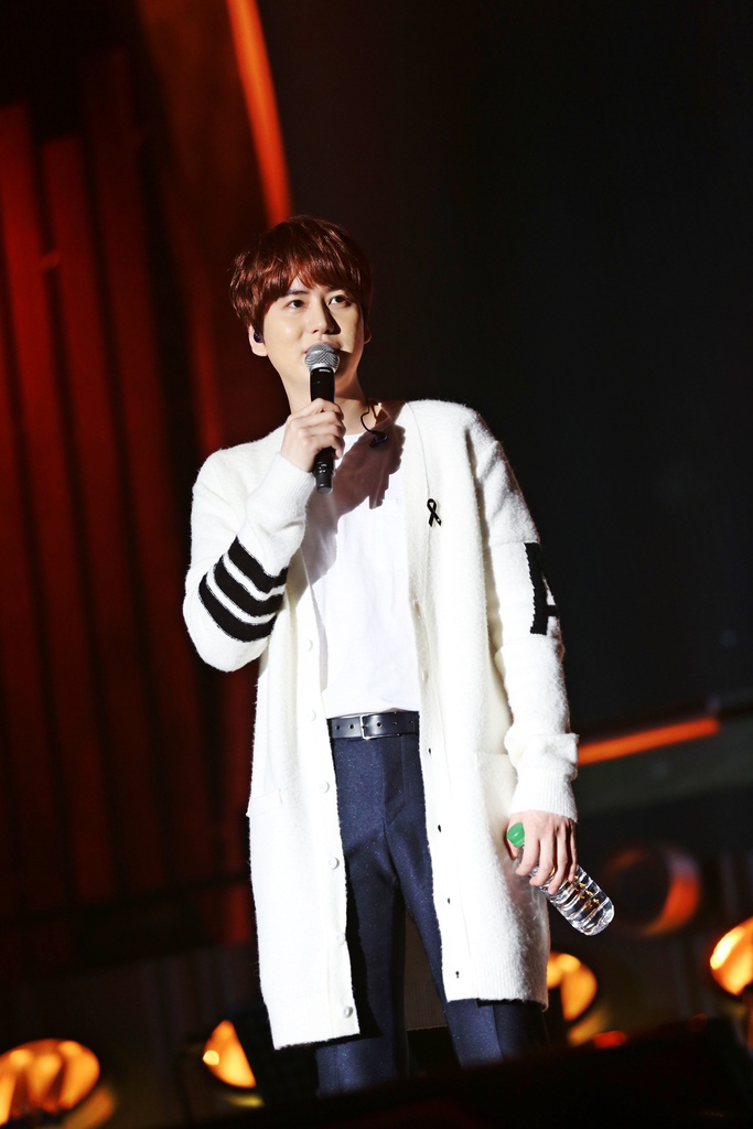 KYUHYUN-4-1.jpg