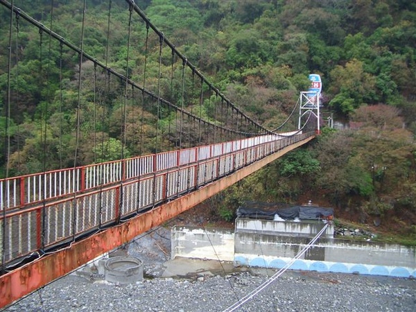 谷關吊橋 (封閉)