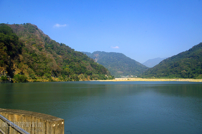 雪山坑