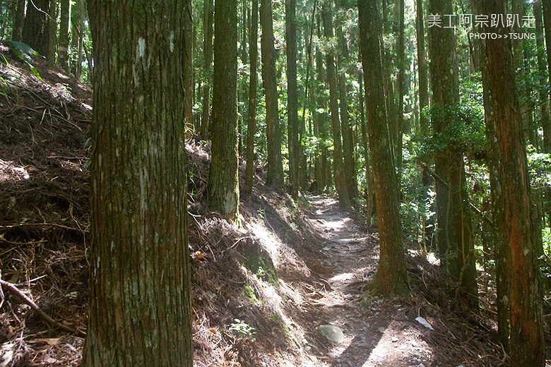 馬崙山