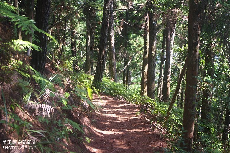 馬崙山