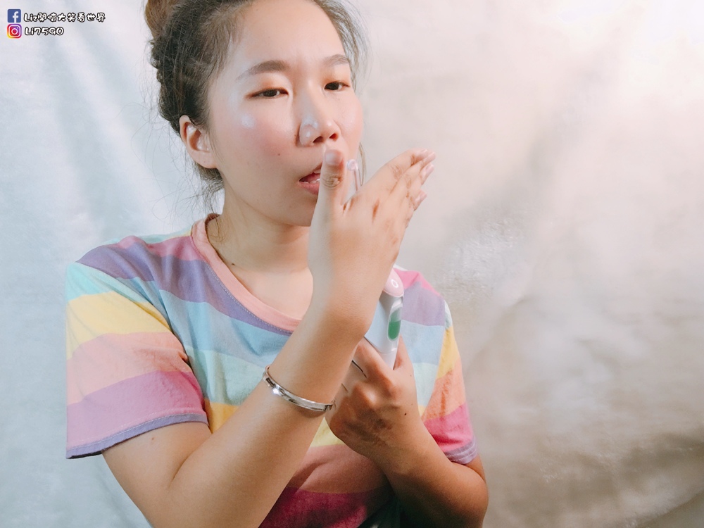 IMG_9927Liz開懷大笑看世界.JPG IMG_9927Liz開懷大笑看世界.JPG