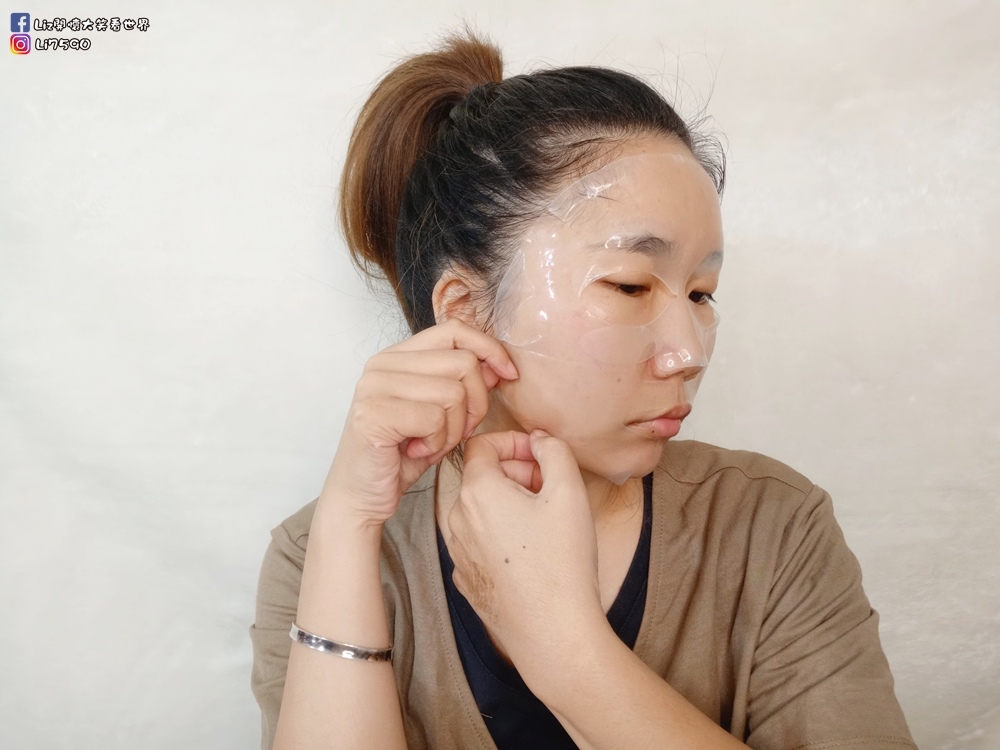 1相信葉子-海藻面膜IMG20191108102531Liz開懷大笑看世界.jpg 1相信葉子-海藻面膜IMG20191108102531Liz開懷大笑看世界.jpg