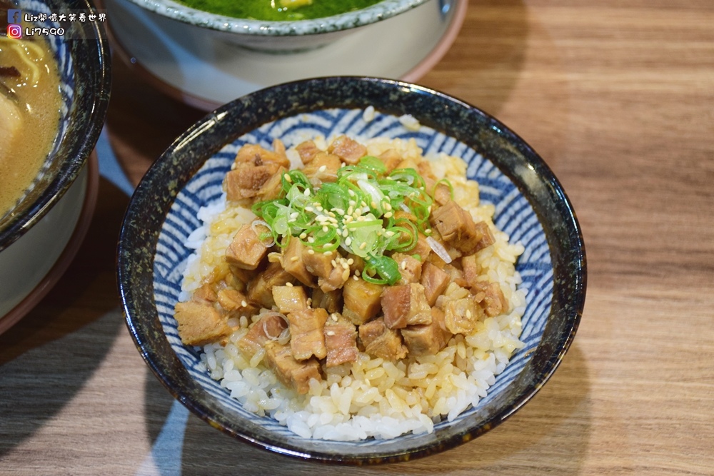 麵屋虎徹-青龍DSC_0187Liz開懷大笑看世界.JPG 麵屋虎徹-青龍DSC_0187Liz開懷大笑看世界.JPG