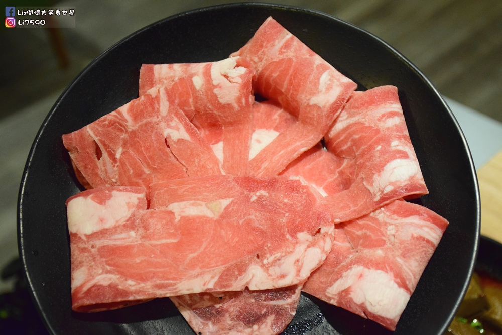 瀧厚鍋物_台中勤美店 DSC_0152Liz開懷大笑看世界.JPG 瀧厚鍋物_台中勤美店 DSC_0152Liz開懷大笑看世界.JPG
