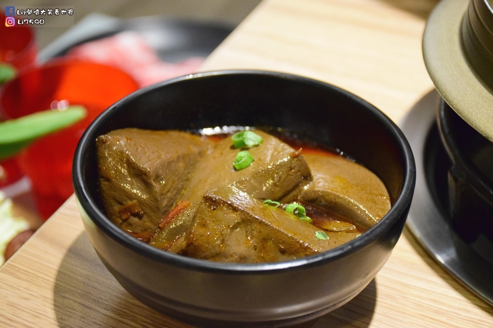 瀧厚鍋物_台中勤美店 DSC_0126Liz開懷大笑看世界.JPG 瀧厚鍋物_台中勤美店 DSC_0126Liz開懷大笑看世界.JPG