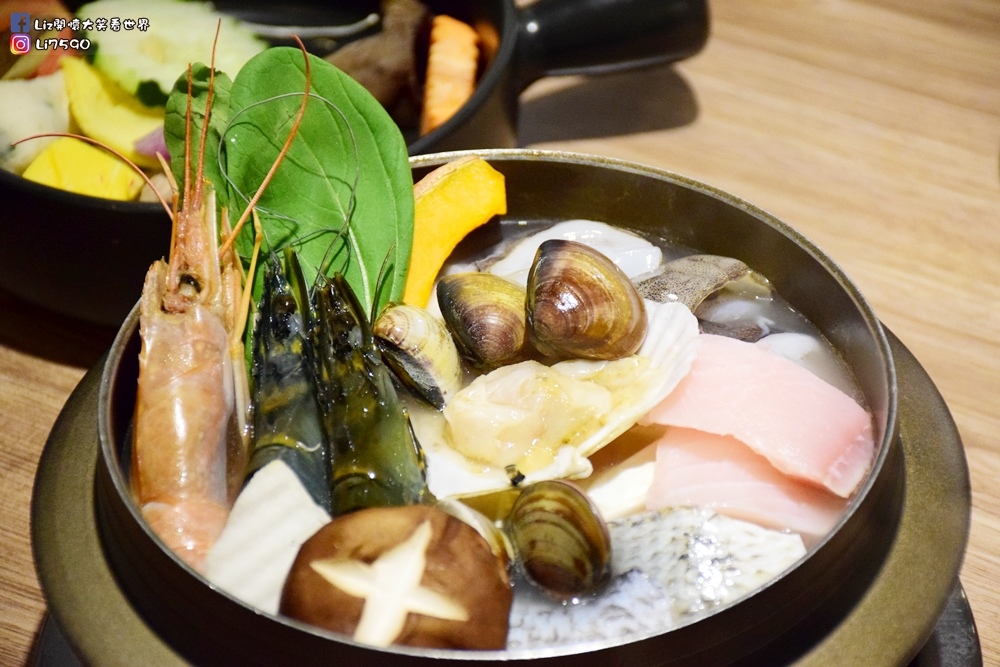 瀧厚鍋物_台中勤美店 DSC_0303Liz開懷大笑看世界.JPG 瀧厚鍋物_台中勤美店 DSC_0303Liz開懷大笑看世界.JPG
