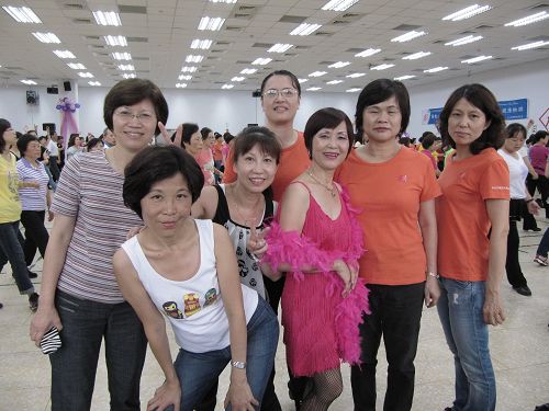20120520國際排舞母親節舞會 (5)