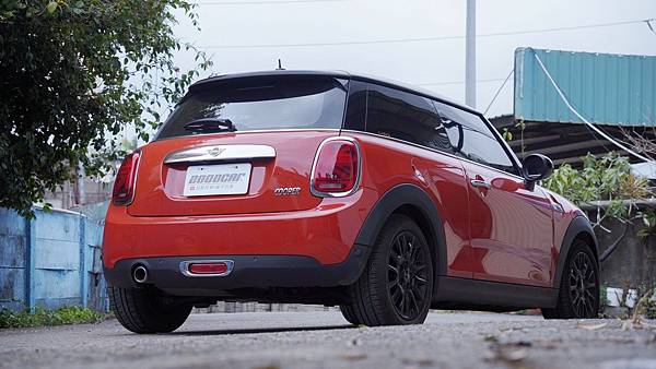 感謝售出~ 2018 Mini Cooper 1.5 3D 