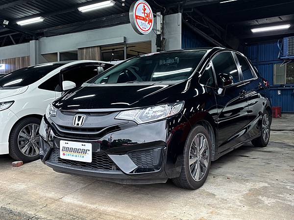 2016年 HONDA FIT 1.5 VTi-S 四安、循