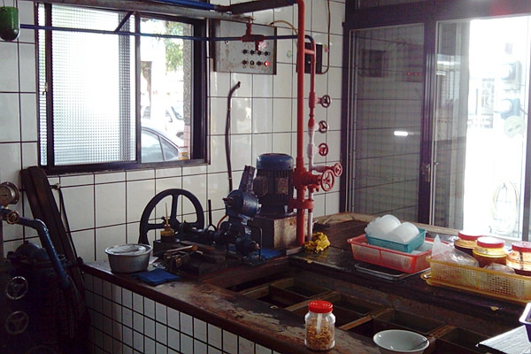 宜蘭南澳 南興冰店 蘇花公路上的古早味清冰 傳道冰 雞蛋牛奶冰 Clare的生活品味 台灣旅遊 痞客邦