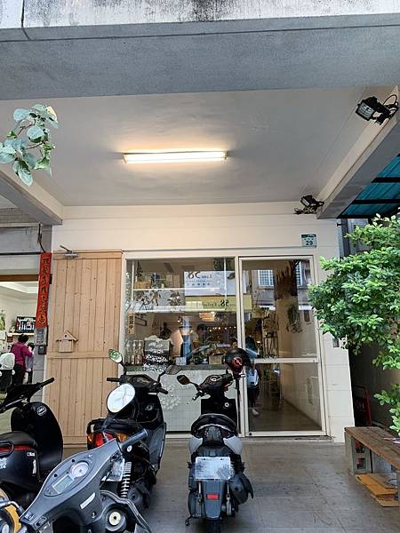 999_200303_0003.jpg 999_200303_0003.jpg