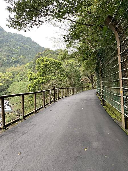 B06375D8-75BC-44B7-9ABA-4B5FEE592575