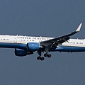 800px-USAF_C-32A.jpg