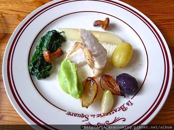 Monk fish with herb potato mash and spinach