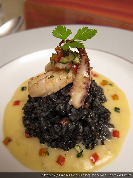 Squid risotto with white butter sauce