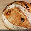 Sun dried Tomato with black olive country bread