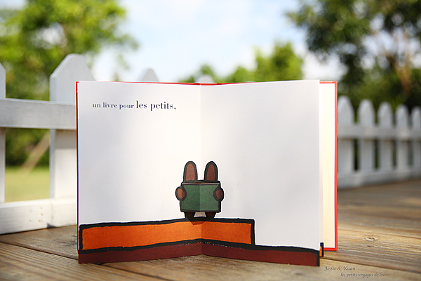 Ce-Livre-la-03.png Ce-Livre-la-03.png