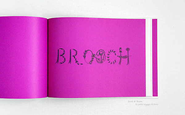 BROOCH-04.png BROOCH-04.png