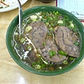 林東芳牛肉麵-牛肉麵(小)