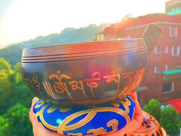 心空無境則静極，心静則神悅福生，慧升定得則明生，積累福報德善