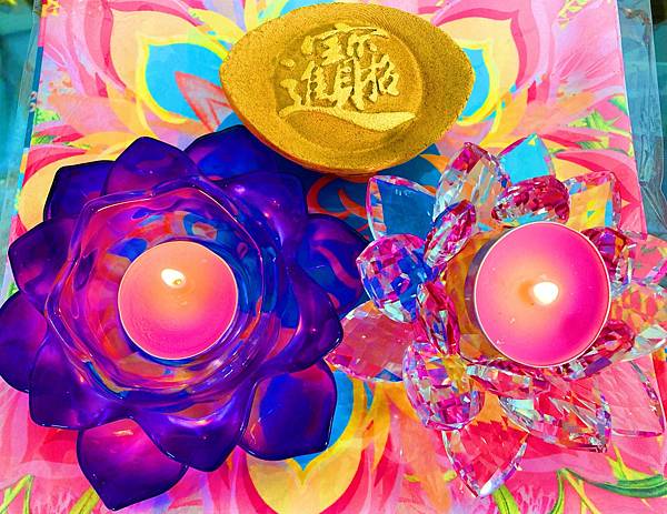 每天充滿感恩心，接收天地能量光，客廳蝴蝶送福來，福迭帶來好運