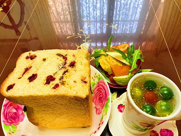 感恩陳老師禮物，蔓越莓巧克力包，當天高雄送台北，新鮮美味當午