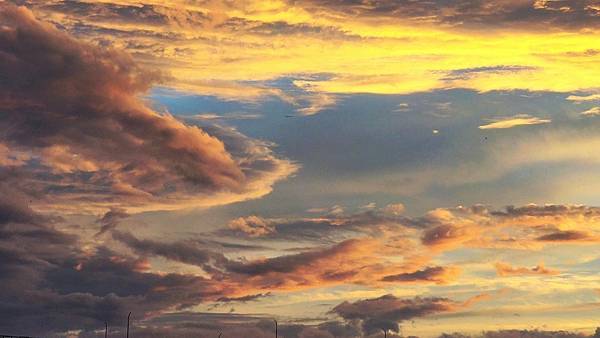 地球將迎來三次強大宇宙能量開啟點亮地球頻率請與世界共振增強運 地球將迎來三次強大宇宙能量開啟點亮地球頻率請與世界共振增強運