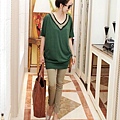AP688 綠色縫珠包臀T恤.jpg
