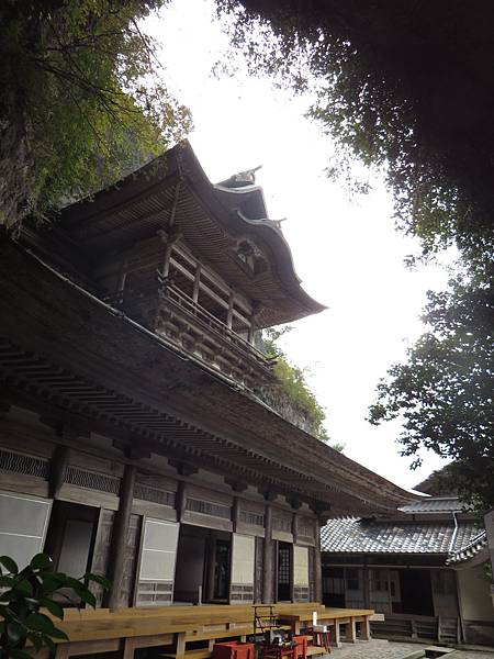 羅漢寺本堂1.JPG