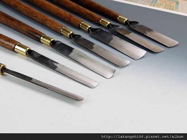 鋸板雕刻刀(2號丸，7支-2，鋼面) (640x480)