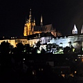 夜觀布拉格城堡