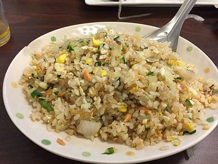 禾風菜菜 ✗ 鮭魚炒飯