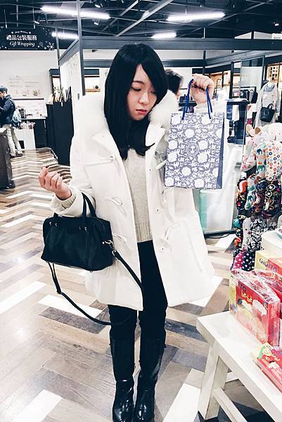 TDJA2235.jpg TDJA2235.jpg