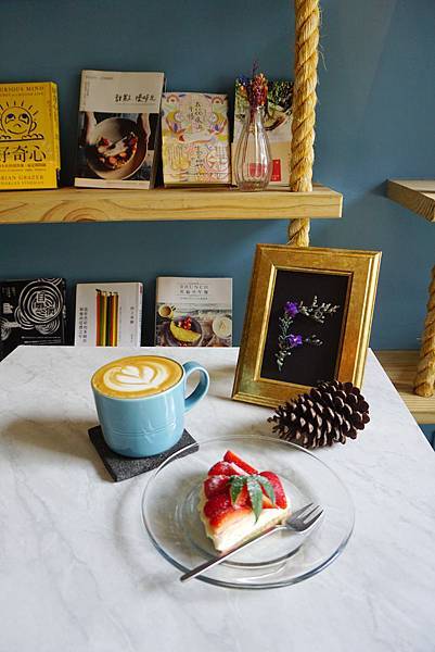 DSC01520-1.jpg DSC01520-1.jpg