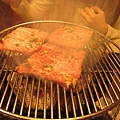 祕苑燒肉~正宗日本A5和牛，完全沒有肉腥味，入口即化阿~