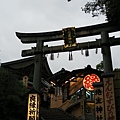 地主神社