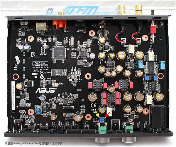 ASUS Xonar Essence STU-開上蓋