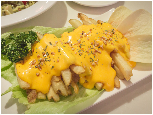 DSC02590.jpg DSC02590.jpg