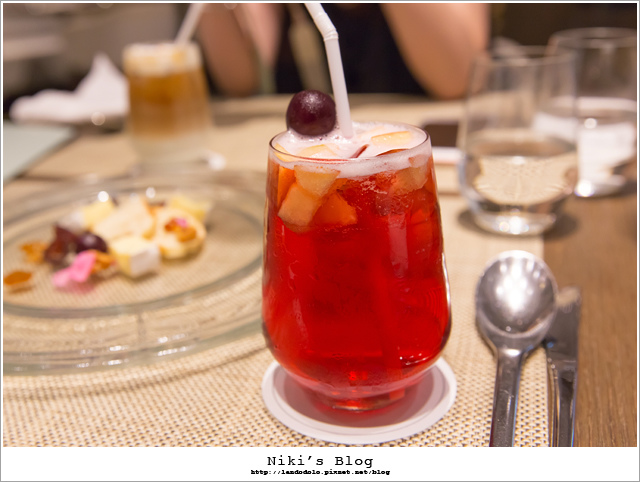 8Y7C0582.jpg 8Y7C0582.jpg