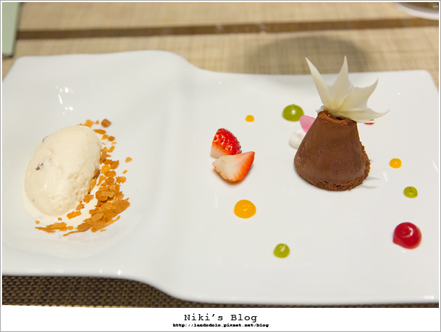 8Y7C0586.jpg 8Y7C0586.jpg