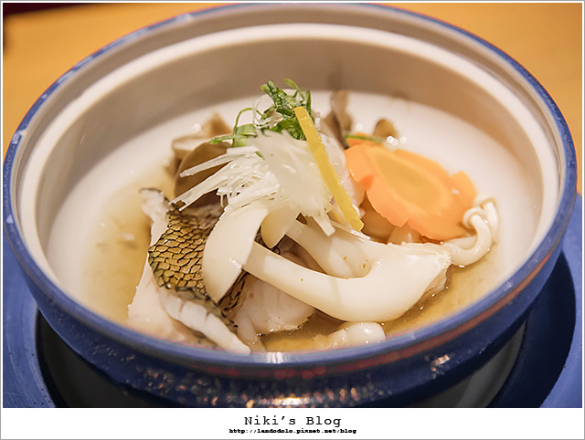 8Y7C1074.jpg 8Y7C1074.jpg