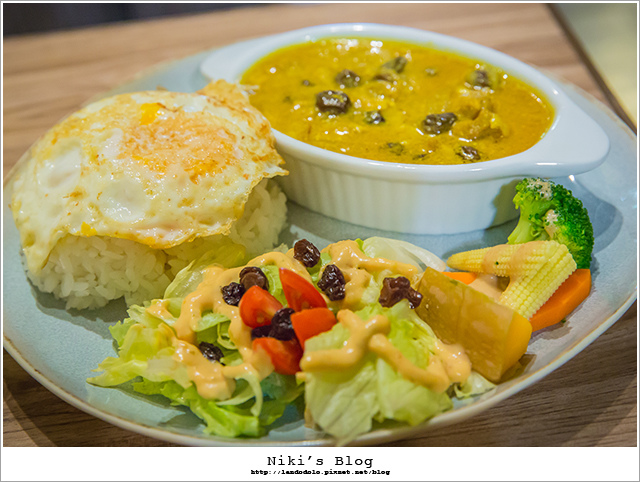 8Y7C1852.jpg 8Y7C1852.jpg