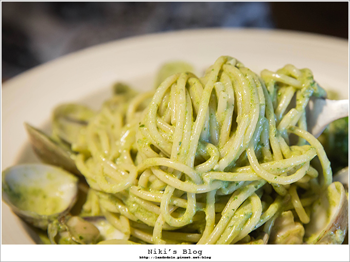 8Y7C7157.jpg 8Y7C7157.jpg